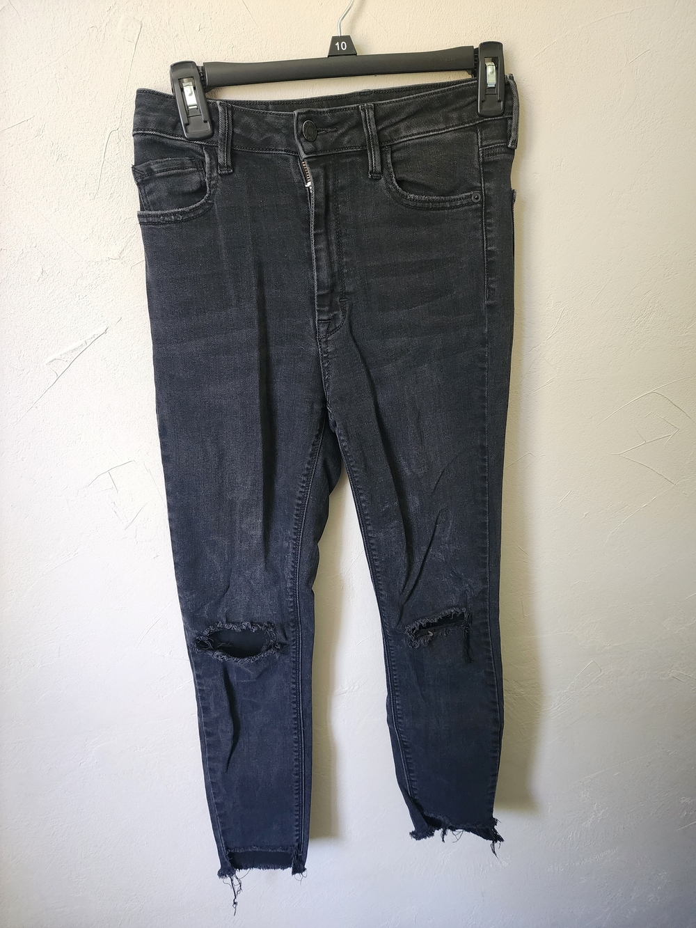 Hidden Grinded Frayed Skinny Jeans Size 27
